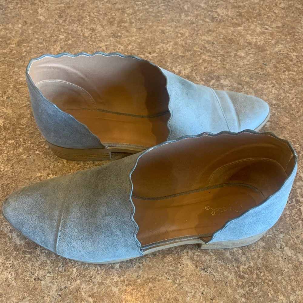 Qupid flats size 10